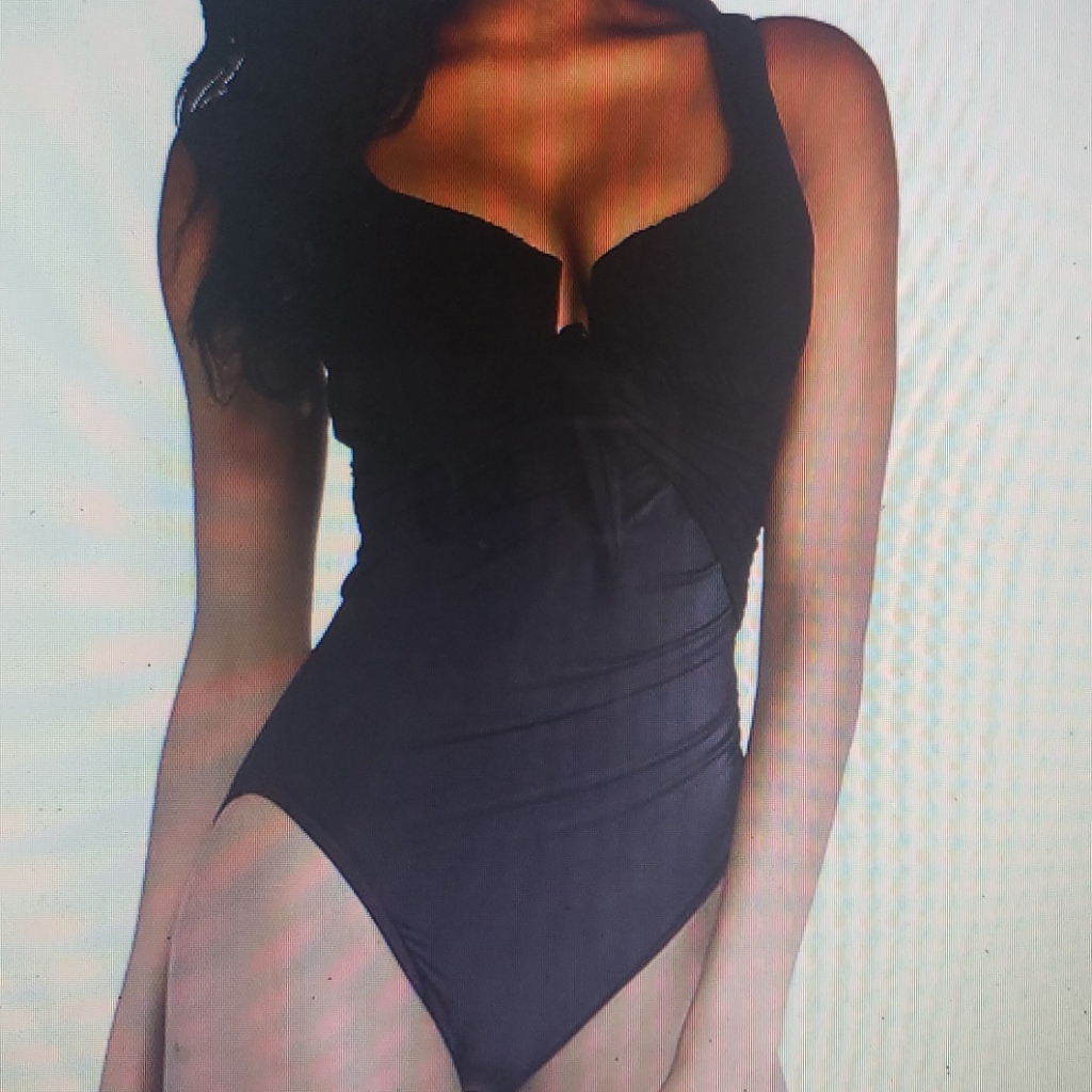 Miraclesuit Sandra D One Piece Swimsuit Black New